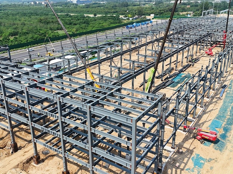 蔚蓝钢结构丨河南景链钢结构厂房建造案例 蔚蓝钢结构丨河南景链钢结构厂房建造案例