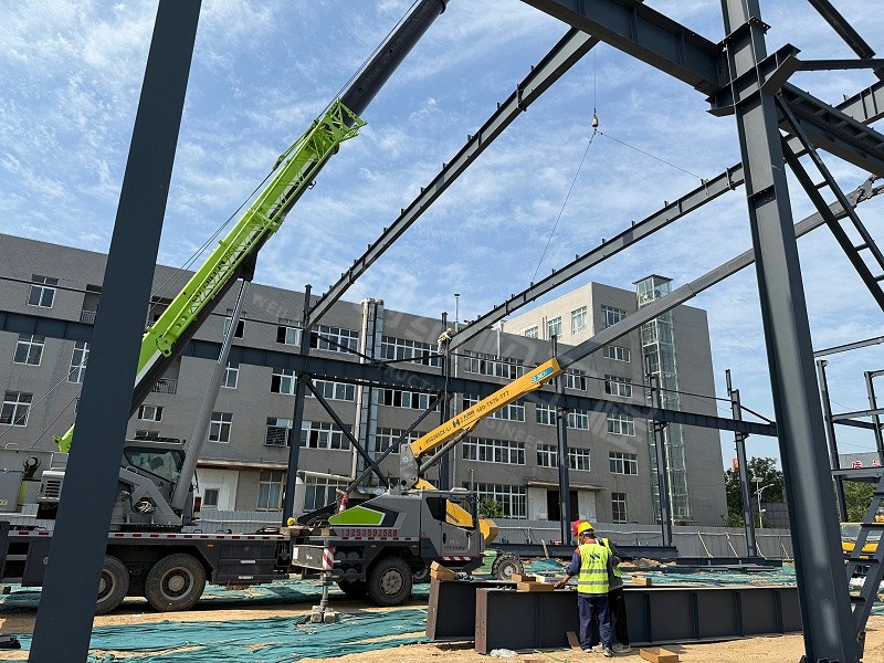 蔚蓝钢结构丨郑州德惠福钢结构厂房建造案例 蔚蓝钢结构丨郑州德惠福钢结构厂房建造案例