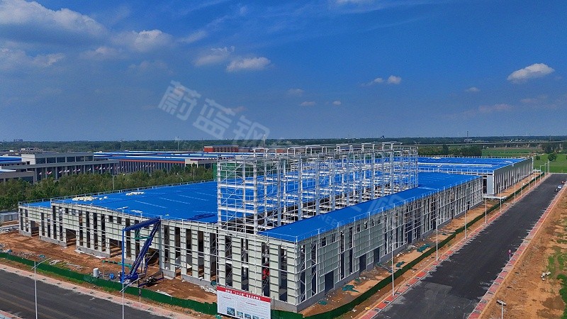 蔚蓝钢结构丨河南蓝普钢结构厂房建造案例
