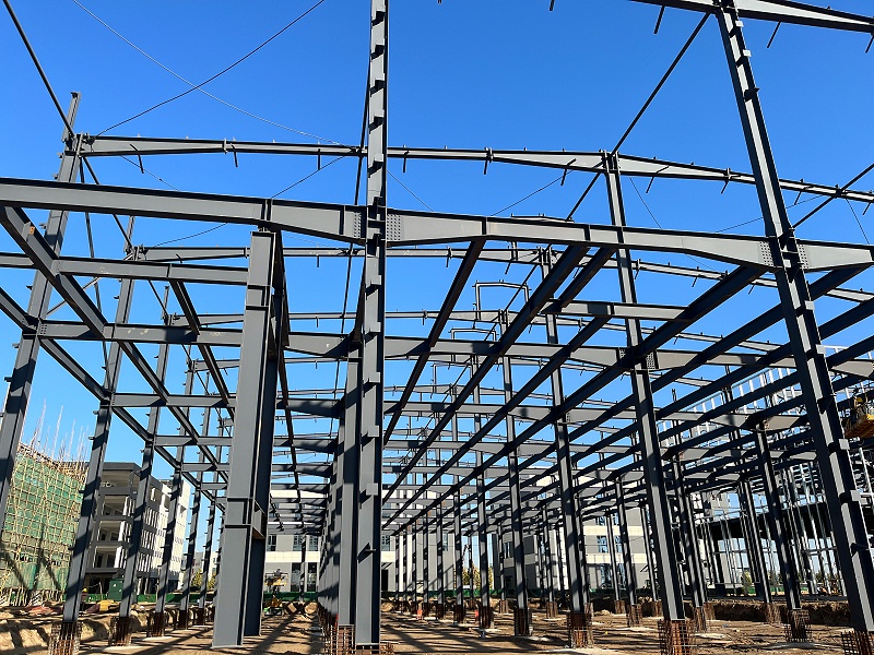 建设2000平钢结构厂房造价不超预算的三个细节 建设2000平钢结构厂房造价不超预算的三个细节